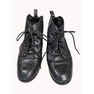 Steve Madden Ankle Boots Leather Lace Up Combat Booties Flat Comfort Size 8.5
